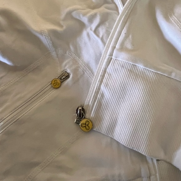 TNA white full zip sweater - Picture 7 of 8